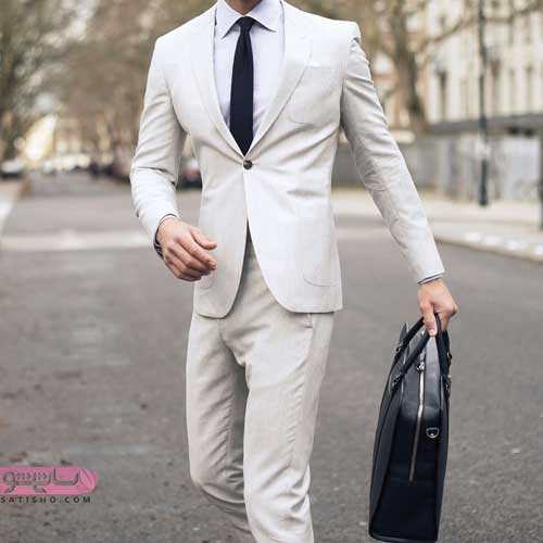 مدل کت و شلوار جذاب مردانه سال 1401 سفید رنگ