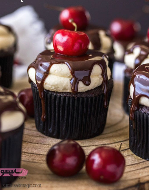 جدیدترین مدل تزیین کاپ کیک شکلاتی با میوه