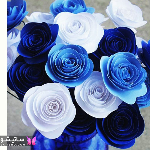 گل دکوراتیو برای تولد ، گل های کاغذی آبی و سفید