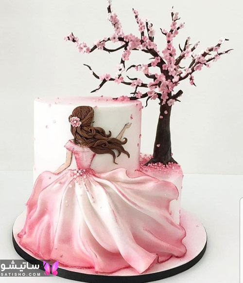 کیک عروسی لاکچری با طرح عروس