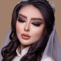 مدل آرایش صورت با مو مشکی