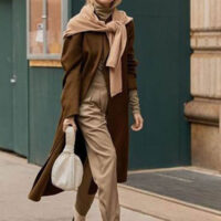 با رنگ کرم چی ست میشه؟ (جامع ترین لسیت رنگی مکمل برای رنگ کرم)